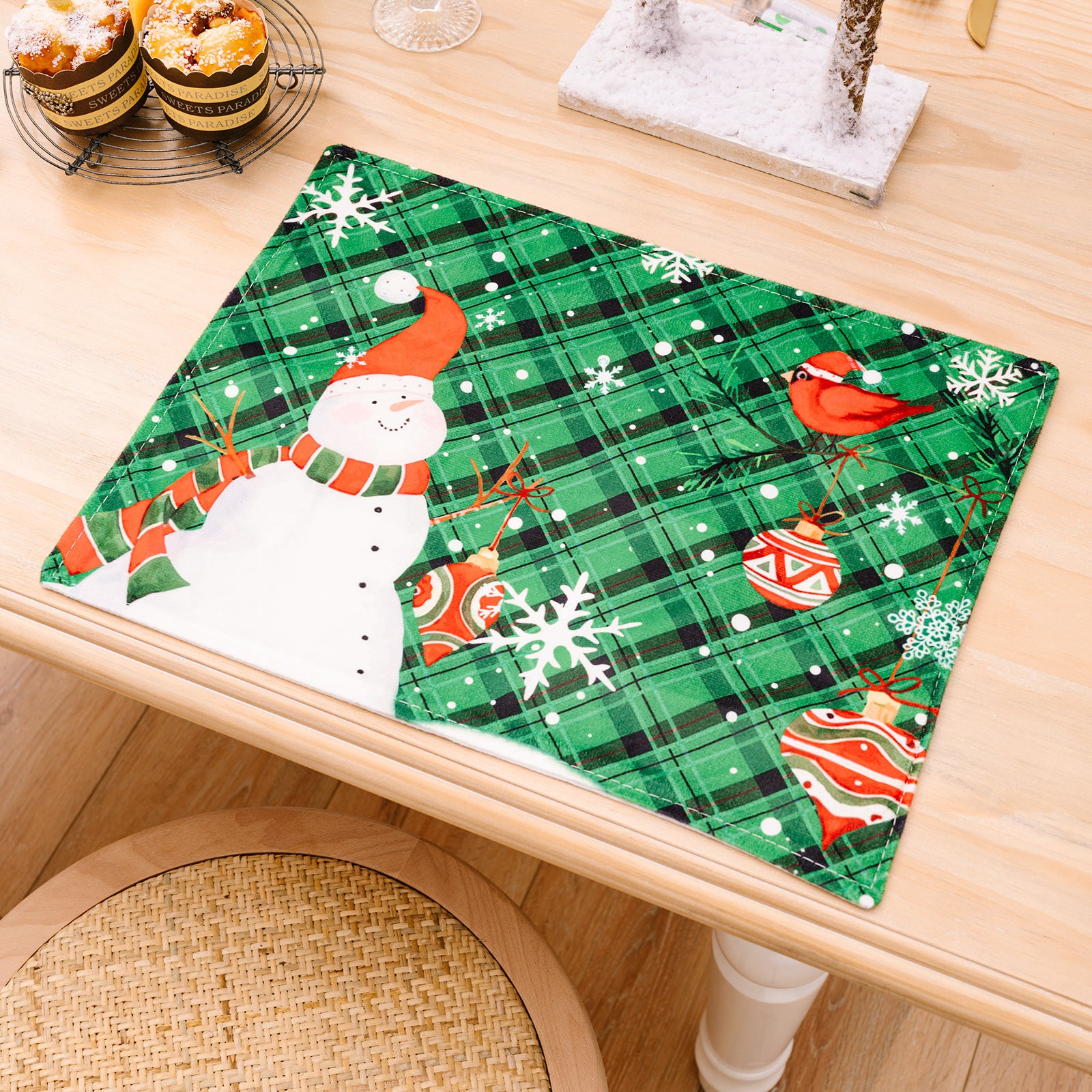 Christmas Decorations Santa Claus Snowflake Grid Meal Mat Christmas Restaurant Festive Atmosphere Decoration