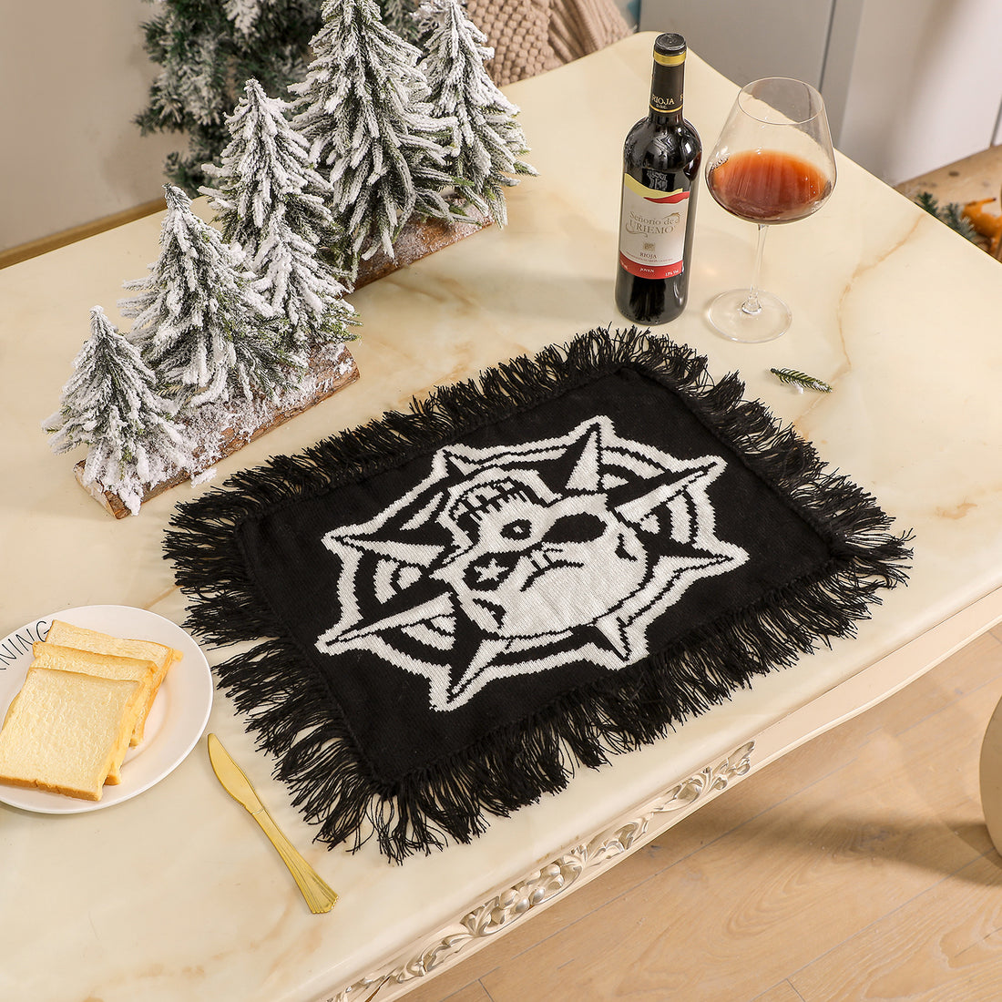 Halloween meal mat skull knitted black and white two-color table cloth party decoration